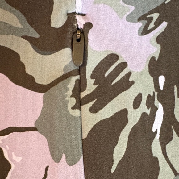 Lululemon Swift Speed Cropped Tank ~ Size 10 ~ Flower Meld Multi ~ NWT - Picture 6 of 11